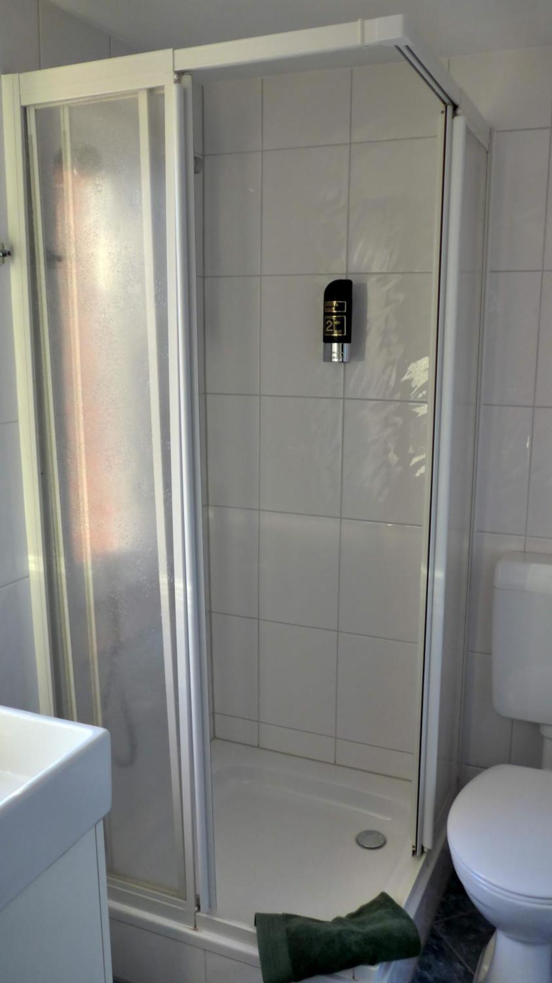 Romantisches Hotel Zur Traube Schwerin Schwerin  Bilik gambar